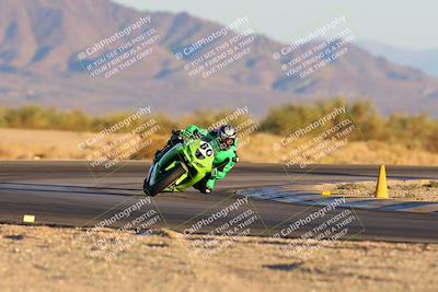 media/Nov-17-2024-CVMA (Sun) [[1fec520723]]/Race 18-Supersport Middleweight/